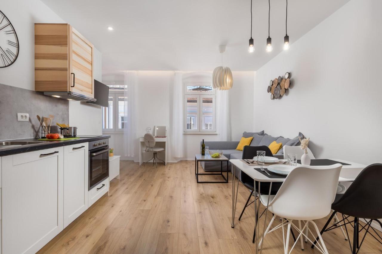 Cozy On Korzo Apartments Rijeka Eksteriør billede